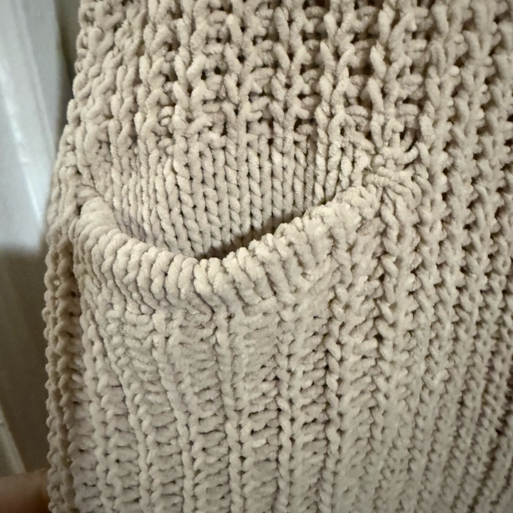 ⭐️Easel Taupe Knit Cardigan - Picture 3 of 6